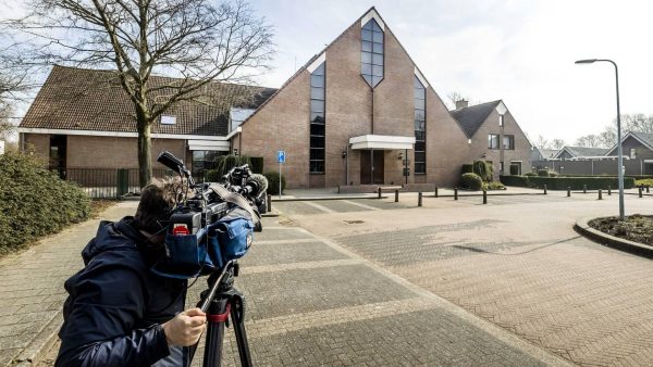 Urkers bekogelen PowNed met eieren