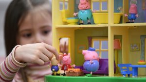 Thumbnail voor Voor wie het nog kan tolereren: eerste Peppa Big-binnenspeeltuin van Europa opent in Nederland