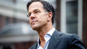 Thumbnail voor Rutte vindt door de Kamer gewenste terrasuitzondering 'onpraktisch'