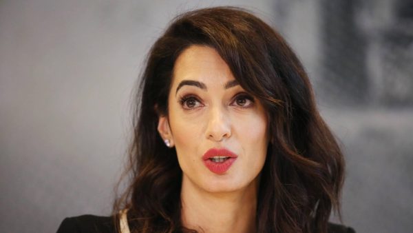 Amal Clooney speciaal adviseur van Haags Strafhof voor Darfur