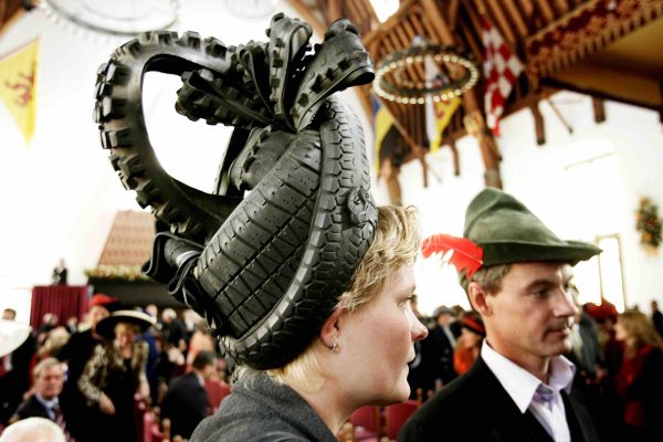 krista-van-velzen-hoedjesparade-prinsjesdag