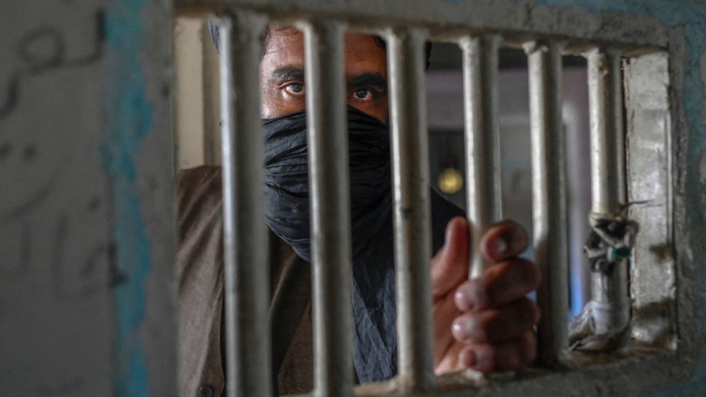 Taliban voert omstreden straffen weer in: 'Handen afhakken is noodzakelijk voor de veiligheid'