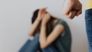 Thumbnail voor Een op vijf jongeren slachtoffer van huiselijk geweld