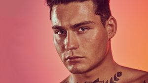 Thumbnail voor Baby one more time: Douwe Bob wordt 'na bijna drie jaar proberen' weer vader