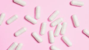 Thumbnail voor Farmaceuten: 'Pil tegen corona halveert kans op ernstige ziekte'