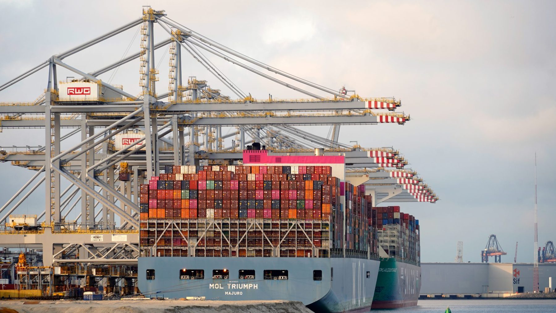 De douane heeft voor 78 miljoen euro aan coke onderschept in Rotterdamse haven