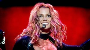 Thumbnail voor Woning Britney Spears doorzocht op afluisterapparatuur: 'huis op z'n kop gezet'