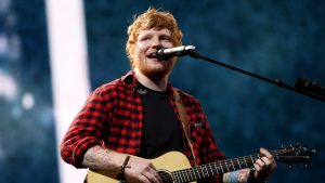 Thumbnail voor Ed Sheeran en Elton John brengen in december 'fucking great' kerstlied uit