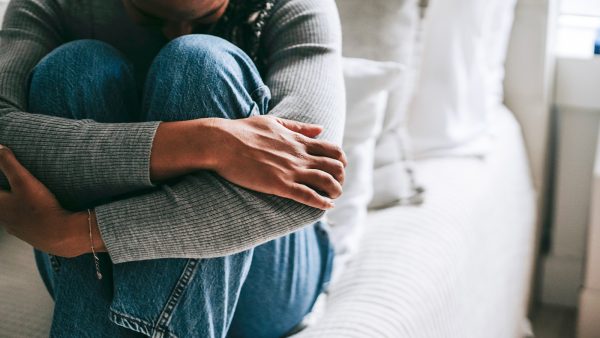 Jongen (24) verkrachtte schoonzusje (16), familie beschuldigt slachtoffer