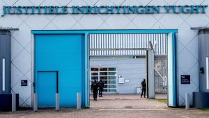 Thumbnail voor Advocaat en neef van Ridouan Taghi aangehouden in EBI Vught