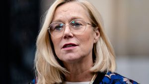 Thumbnail voor Kinderen minister Kaag maken zich zorgen na bedreigingen: 'Is dit de prijs die je wil betalen?'