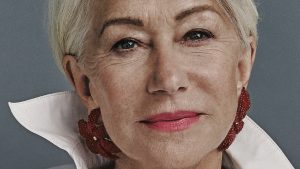 Thumbnail voor Helen Mirren (76): 'Het leven is kort, experimenteer eens wat meer met je uiterlijk'