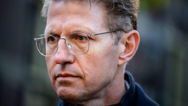 Dekker: motie over schulden jeugdzorgslachtoffers onuitvoerbaar