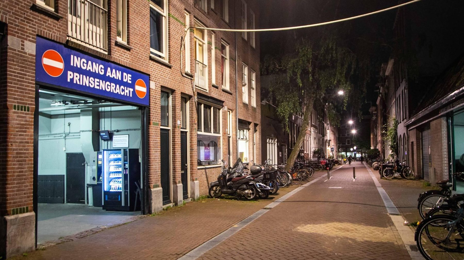 Telegraaf: beveiliger RTL kreeg tip kort voor aanslag op De Vries
