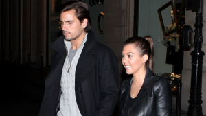 Thumbnail voor Scott Disick is niet blij met Kourtney's verloving: 'Hij wordt gek'