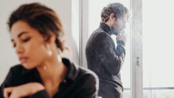 3 x bedrogen vrouwen aan het woord: 'Hij ontsloeg me uit ons huwelijk'