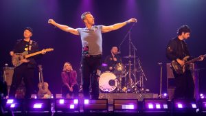 Thumbnail voor Het nieuwe, groene touren: Coldplay vermindert uitstoot concerten met 50 procent