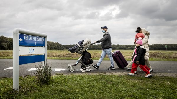 Aantal asielverzoeken ruim verdubbeld, vooral Syriërs, Afghanen en Turken