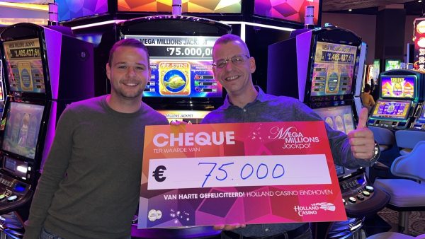 Gelukkige gok: man uit Waalwijk wint met één euro mega jackpot in casino