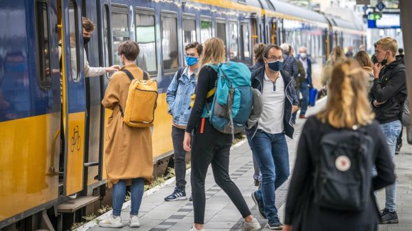 Treinen maar: personeelstekort ProRail voor woensdag opgelost