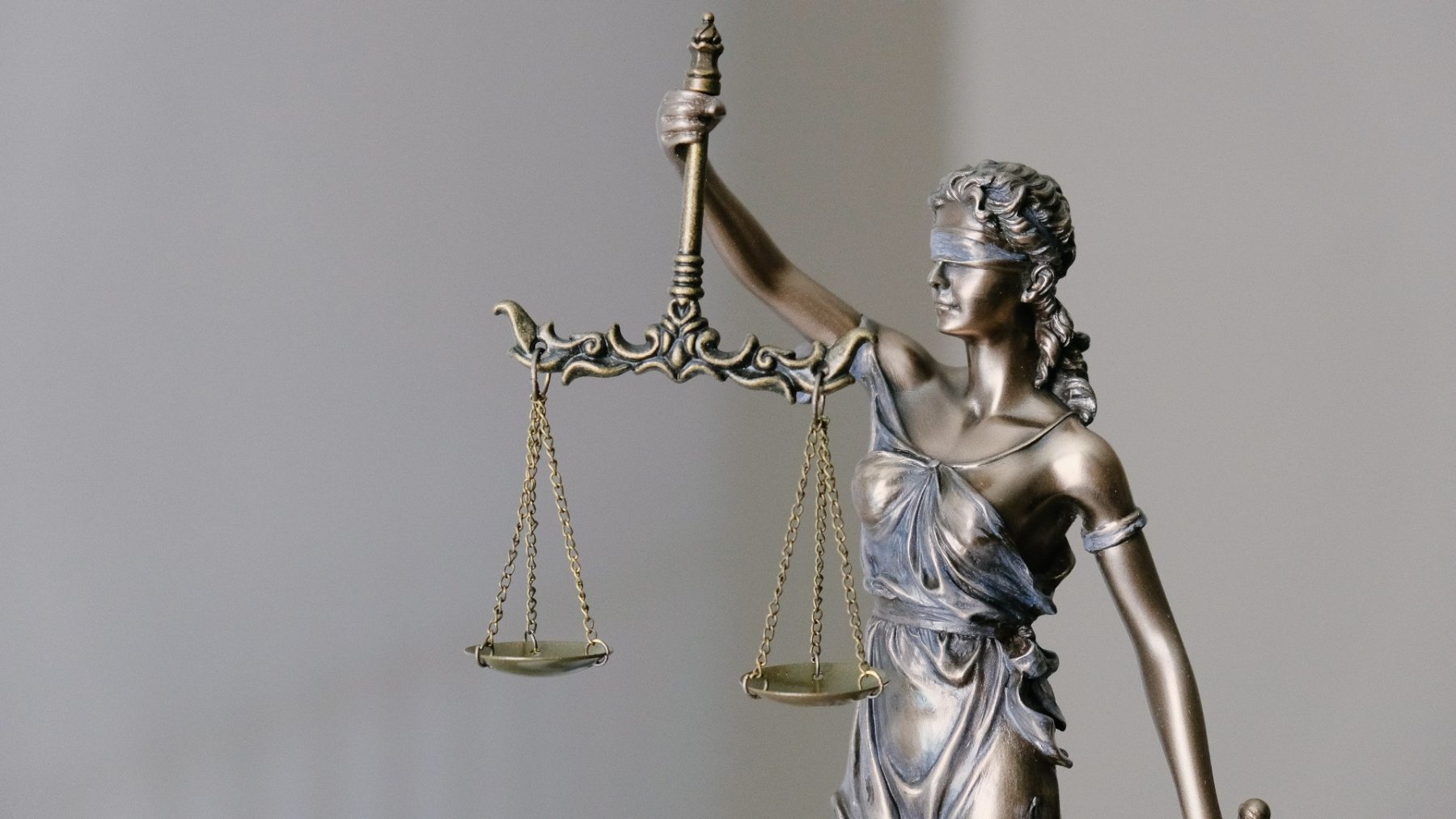 Man vermoordt negentienjarige loverboy die zijn dochter voor 1000 euro verkocht aan een bende