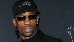 Thumbnail voor Rapper Travis Scott geeft tickets terug en betaalt begrafeniskosten voor omgekomen fans