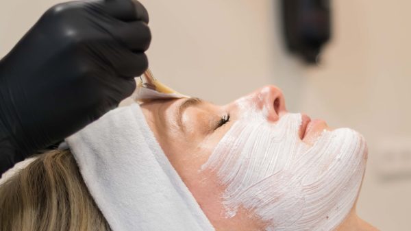 Kom maar door met die korting op een facial, spellenpakket, een nachtje weg en méér