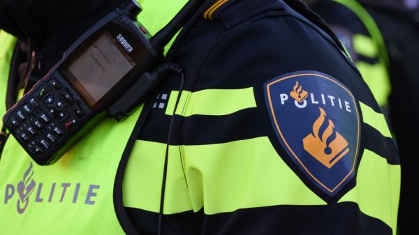 Basisschool Deventer ontruimd wegens gewapende man