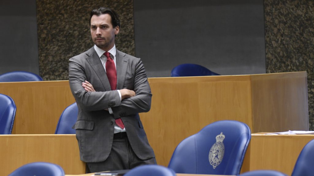 Klachten tegen Baudet nadat hij verzuimt boekinkomsten te melden