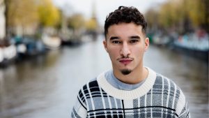 Thumbnail voor Oussama Ahammoud doet voor het eerst zijn verhaal: 'Ik ben twintig, het leven is pas net begonnen'