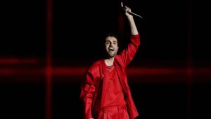 Thumbnail voor Ho ho ho: Duncan Laurence brengt kerstlied uit