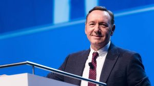 Thumbnail voor Kevin Spacey moet miljoenen betalen aan 'House of Cards'-producent