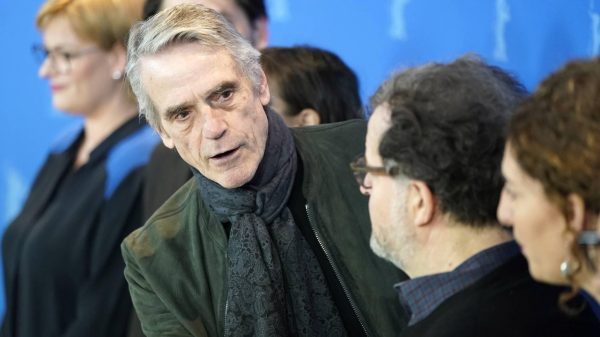 Jeremy Irons bevestigt eindelijk: Scar in Lion King