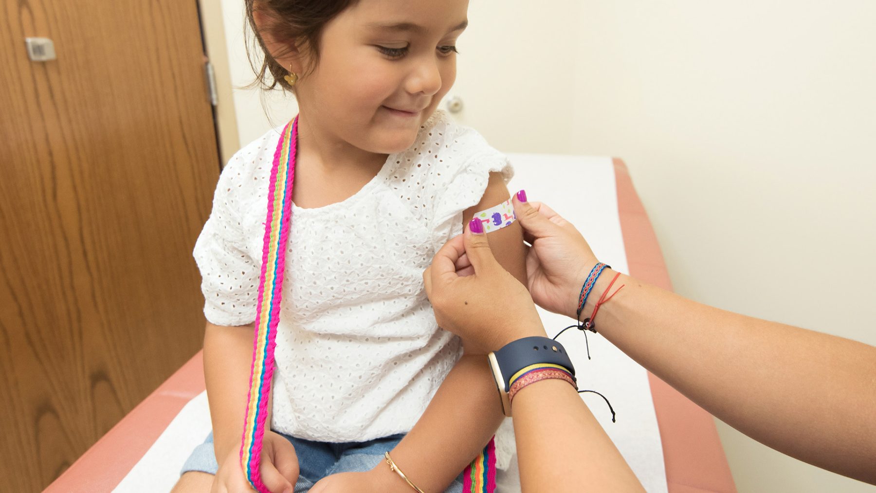 Eerste levering Pfizer-vaccins met kinderdosering arriveert eind december