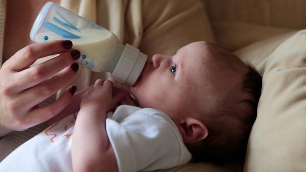 Eva verkocht haar elektrische kolf via Marktplaats: 'Hij wilde 'm niet voor een baby'