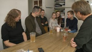 Thumbnail voor Ouders kunnen kinderspullen moeilijk weg doen in 'Je huis op orde': 'Schuldgevoel blijft'