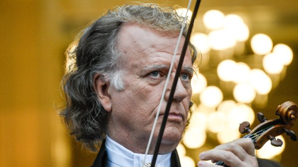 André Rieu treedt na twintig maanden weer op in Lissabon