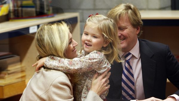 Prinses Amalia: Tiener op weg naar de troon