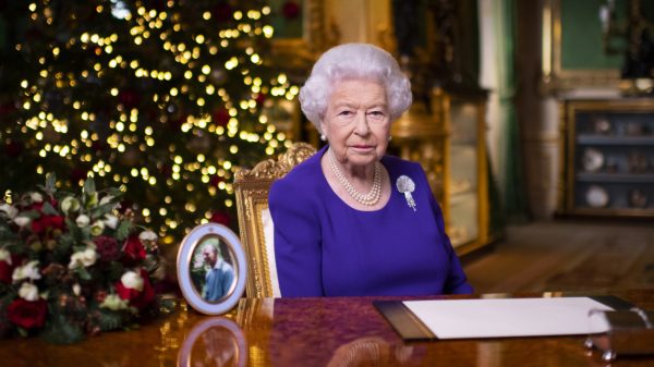 Kerstpaleis Schots verblijf koningin Elizabeth omgetoverd tot kerstpaleis