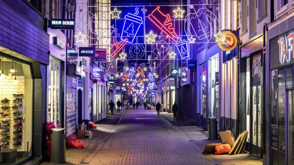 Versoepeling coronamaatregelen ‘ligt niet voor de hand’ volgens bronnen