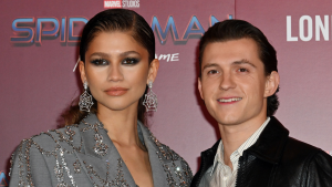 Thumbnail voor Tom Holland laat scheet op Zendaya tijdens Spider-Man: 'Sorry, mijn fout'