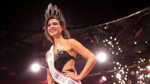 Thumbnail voor Julia Sinning blijft positief ondanks verlies Miss Universe: 'Ik schaam me niet'