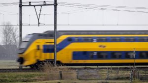 Thumbnail voor Vergeet de vierkante wielen: treinverkeer gaat nu gebukt onder slappe spoorbodem