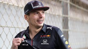 Thumbnail voor Max Verstappen toe aan vakantie: 'Kijk er naar uit om een tijdje weg te blijven van het circuit'