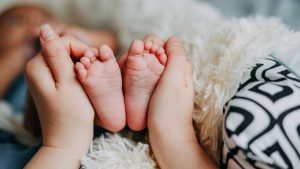 Thumbnail voor Ouders moeten kind straks achternaam van vader én moeder kunnen geven