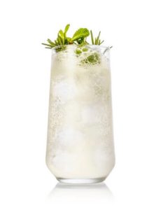 Met deze feestelijke kerstcocktails kom jij december wel door