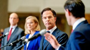 Thumbnail voor Nederland weinig vertrouwen in kabinet Rutte-IV: 'Moeten zich eerst maar bewijzen'