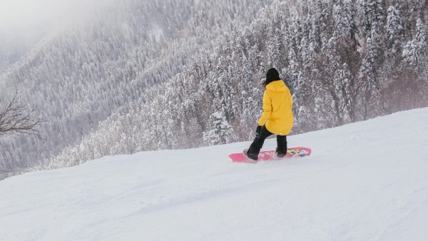 Wintersport in Oostenrijk valt mogelijk in het water door quarantaineplicht