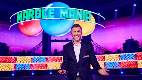 De Meilandjes en Johan Derksen gaan knikkeren: 'Marble Mania' 6 januari weer op tv