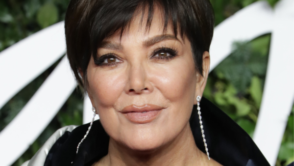 Kris Jenner brengt eigen kerstlied uit